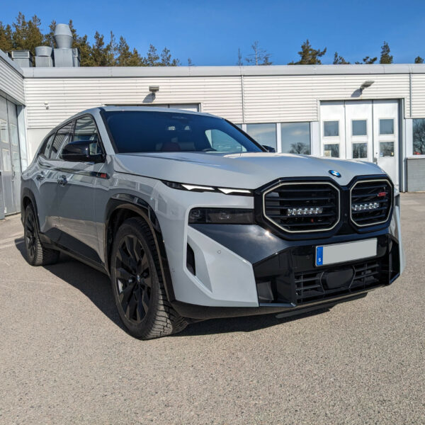 BMW XM 2023- Vision X PX1810 lisävalosarja